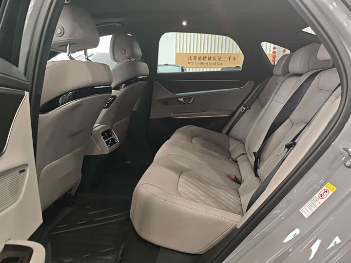 Фото 8 - BYD Han