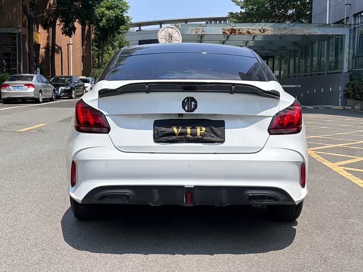 Фото 6 - MG Motor 5