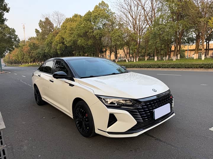 Фото 3 - Dongfeng Aeolus Yixuan Max