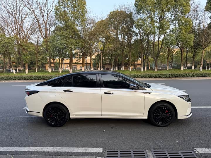 Фото 4 - Dongfeng Aeolus Yixuan Max