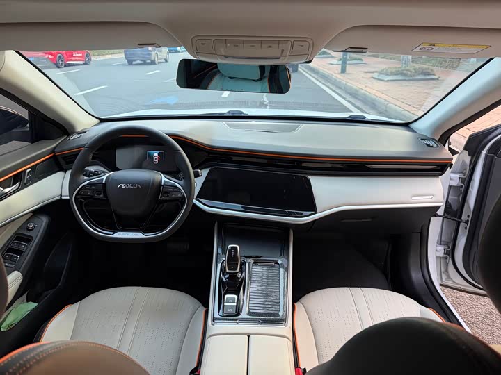 Фото 6 - Dongfeng Aeolus Yixuan Max