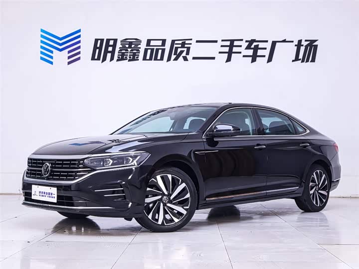 Фото 2 - Volkswagen Passat