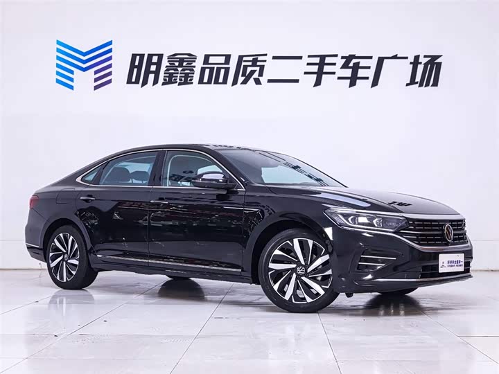 Фото 5 - Volkswagen Passat