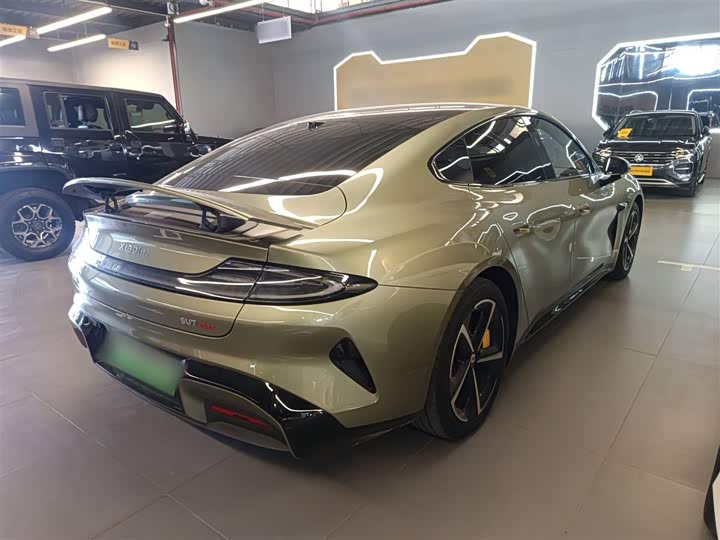 Фото 7 - Xiaomi SU7