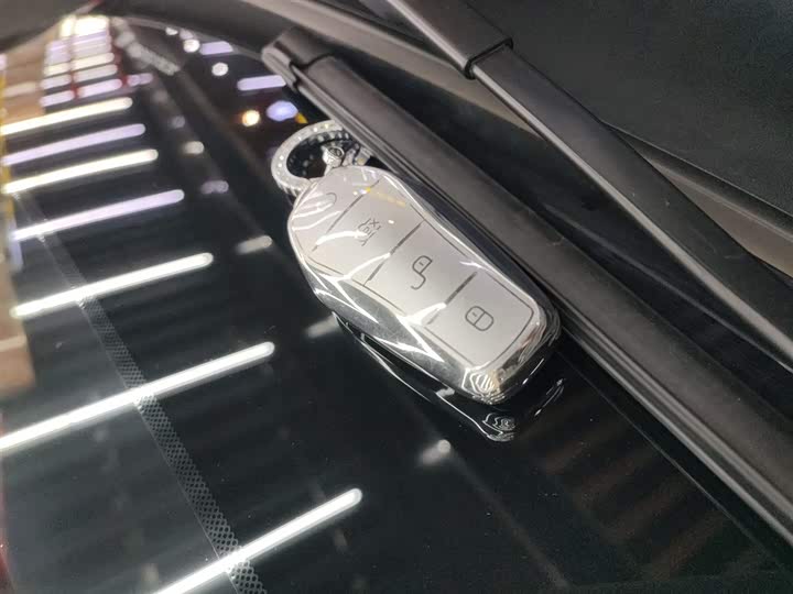 Фото 9 - BYD Seal 05 DM-i Hybrid