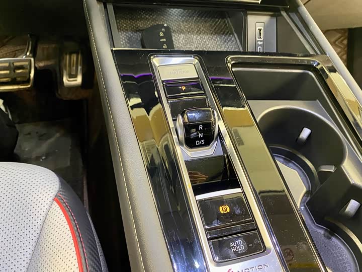 Фото 7 - Volkswagen Teramont X