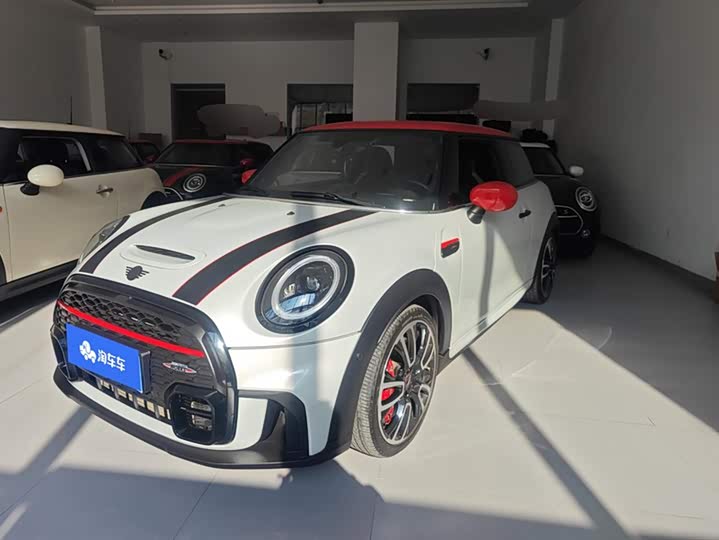 Фото 1 - Mini Mini JCW