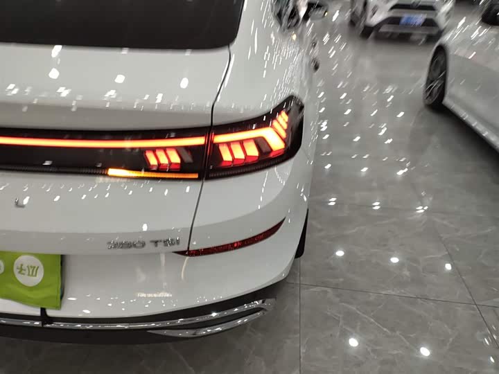 Фото 8 - Volkswagen Lamando L