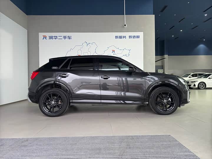 Фото 3 - Audi Q2L