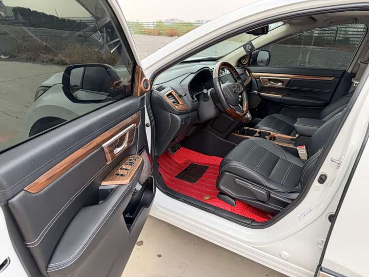 Фото 7 - Honda CR-V