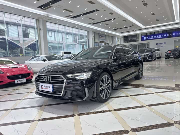 Фото 2 - Audi A6L