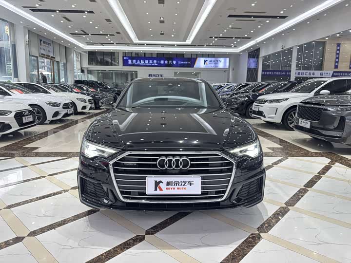 Фото 3 - Audi A6L