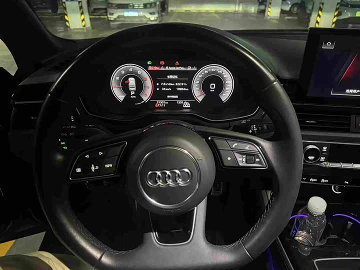 Фото 3 - Audi A4L