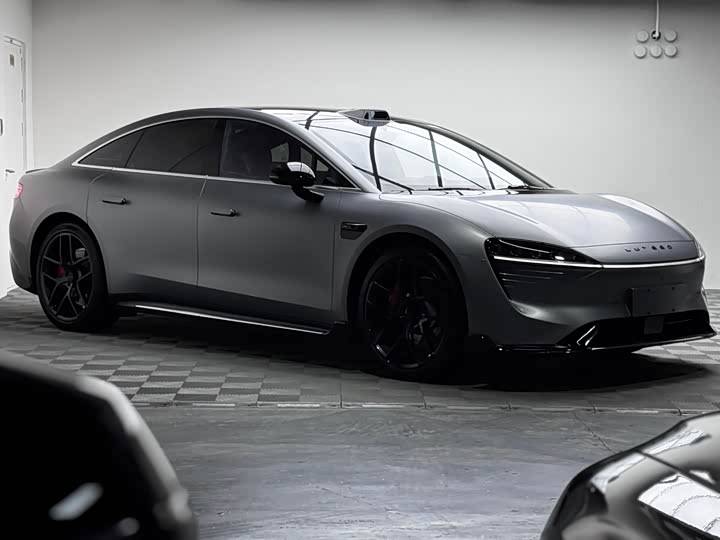 Фото 3 - Luxeed S7