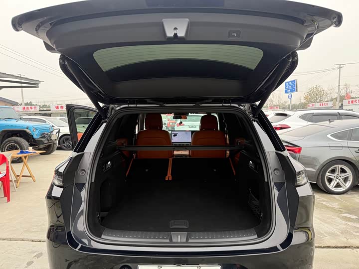 Фото 7 - LiXiang L6