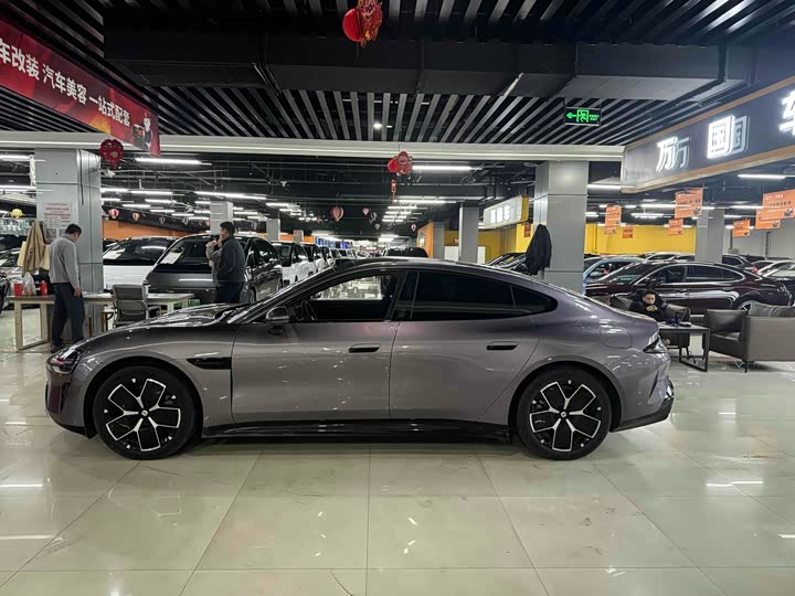 Фото 3 - Xiaomi SU7