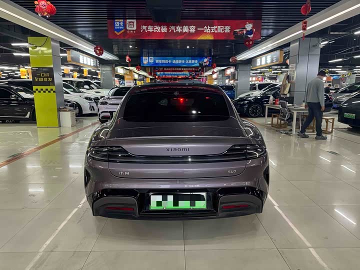 Фото 8 - Xiaomi SU7