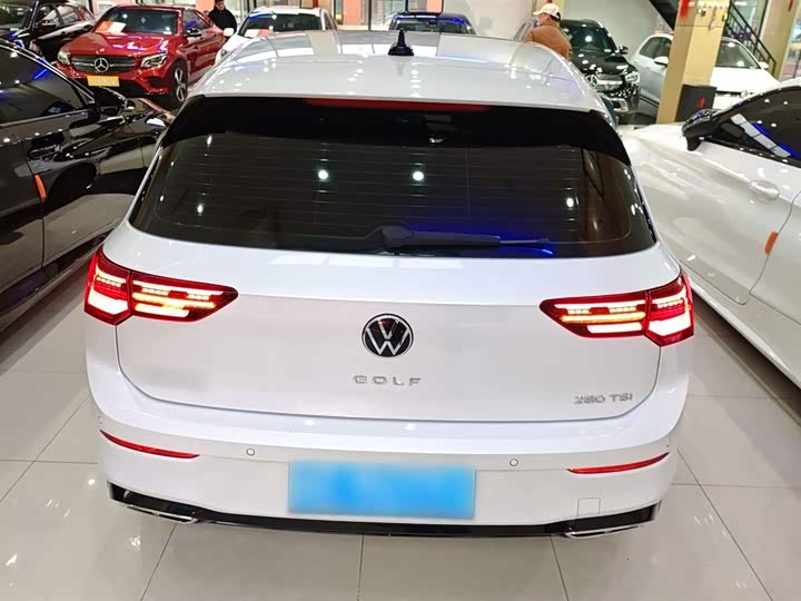Фото 6 - Volkswagen Golf