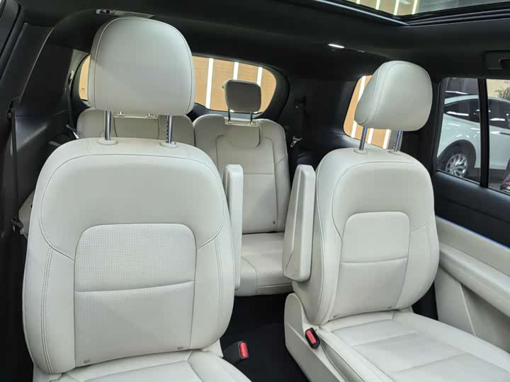 Фото 5 - LiXiang One