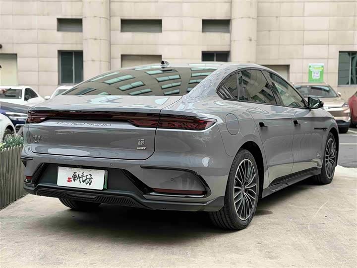 Фото 5 - BYD Han