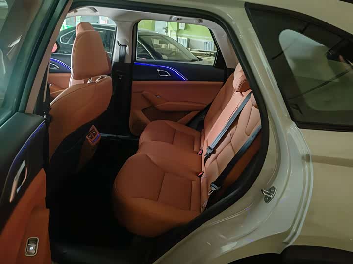 Фото 8 - Haval H7 Hybrid