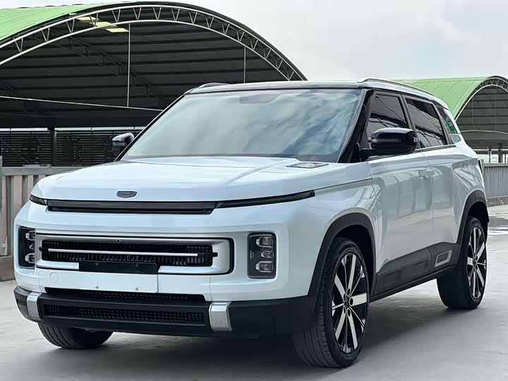 Фото 1 - Geely Icon