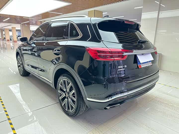Фото 9 - Hongqi HS5