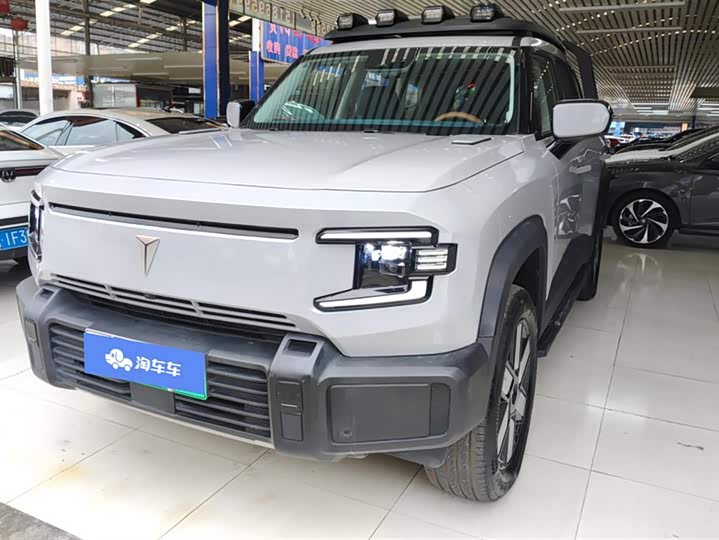 Фото 1 - Changan Deepal G318