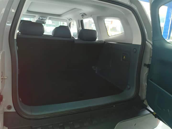 Фото 4 - Changan Deepal G318