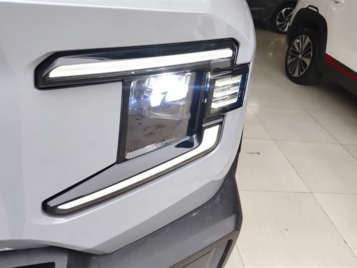 Фото 5 - Changan Deepal G318