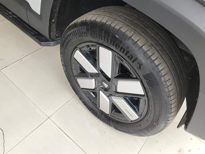 Фото 6 - Changan Deepal G318