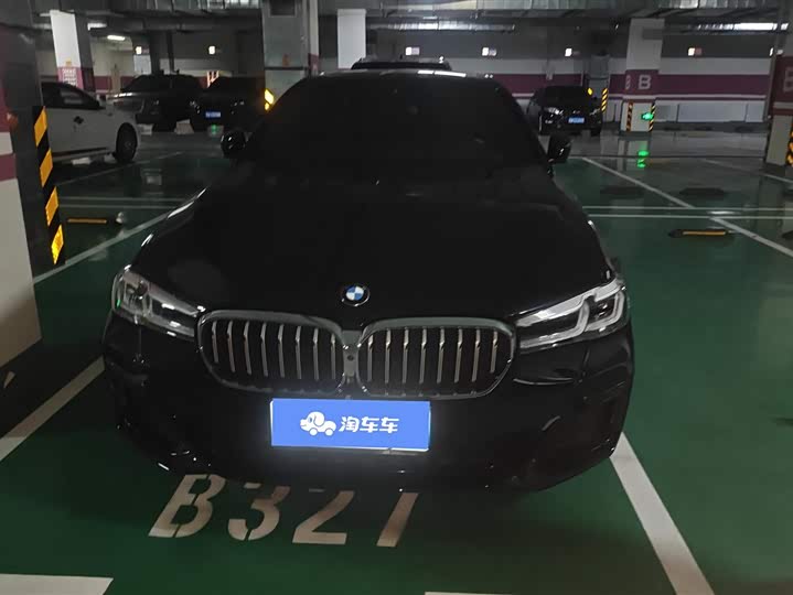 Фото 1 - BMW 5 Series