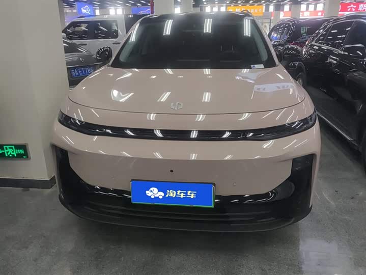 Фото 2 - Leapmotor B10