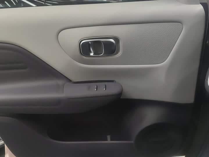 Фото 7 - Leapmotor B10