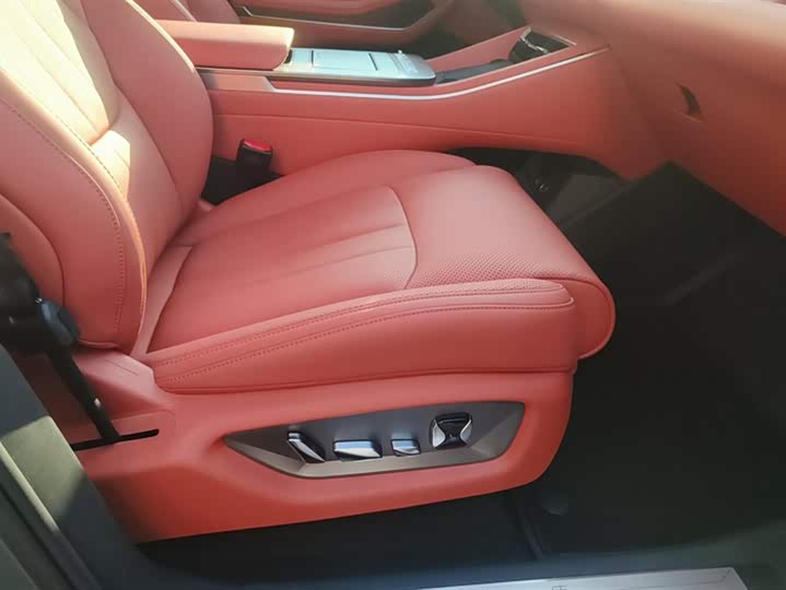 Фото 8 - BYD Tang L