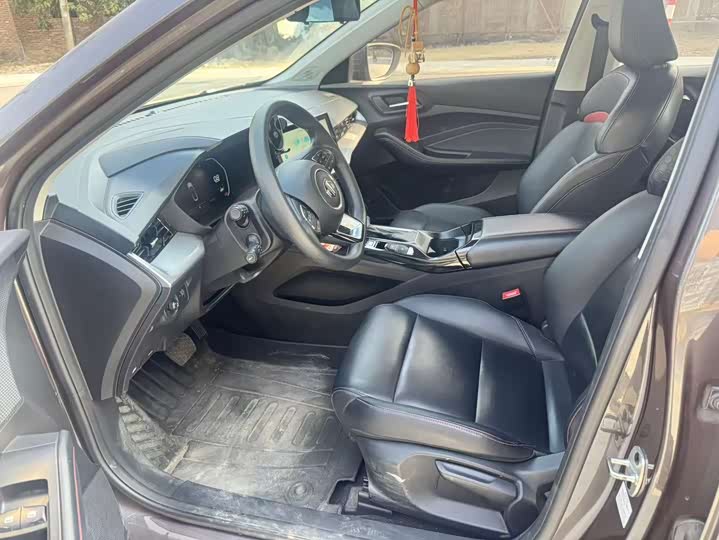 Фото 7 - MG Motor 5