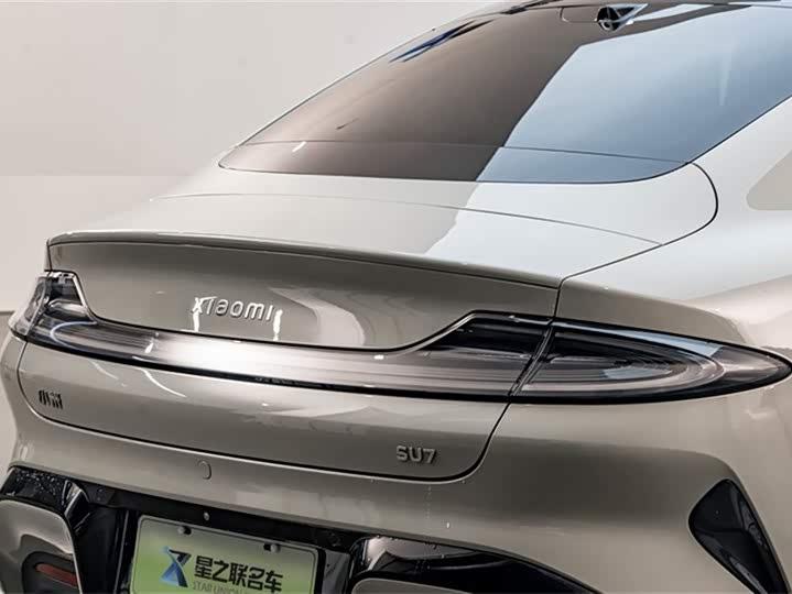 Фото 9 - Xiaomi SU7