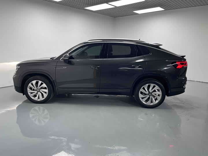 Фото 4 - Volkswagen Tayron X