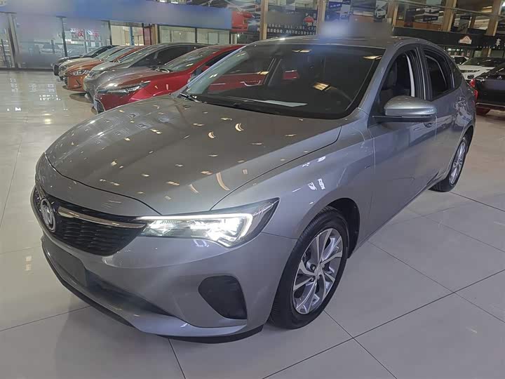 Фото 2 - Buick Verano