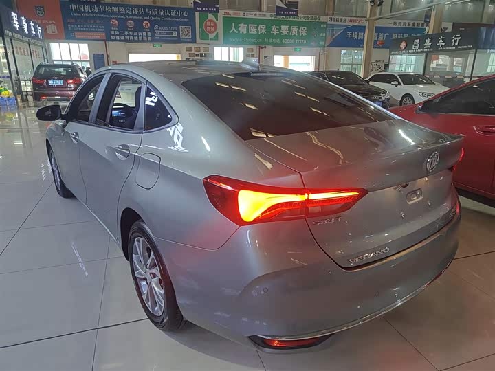 Фото 5 - Buick Verano