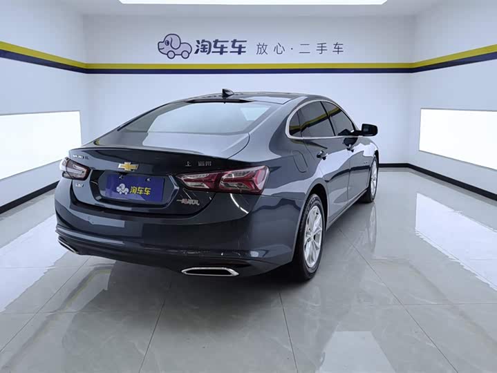 Фото 3 - Chevrolet Malibu XL