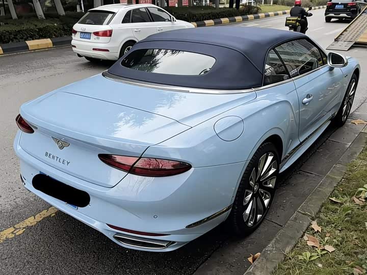 Фото 5 - Bentley Continental GT Hybrid
