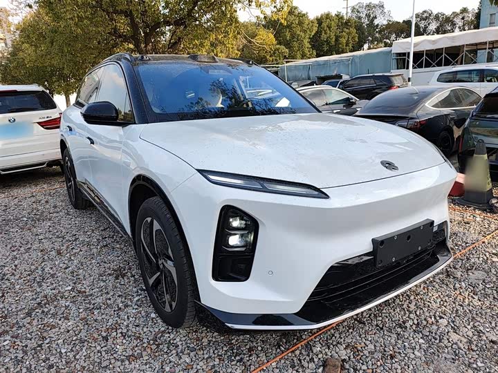 Фото 4 - Nio ES6