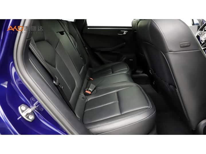 Фото 8 - Porsche Macan