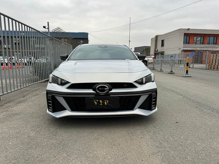 Фото 2 - GAC Trumpchi Empow R