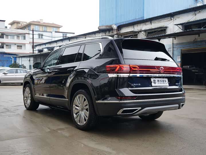 Фото 9 - Volkswagen Teramont X