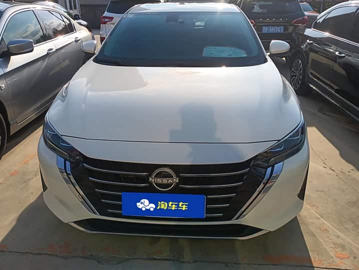 Фото 2 - Nissan Sylphy