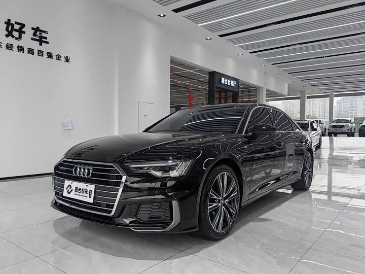 Фото 1 - Audi A6L