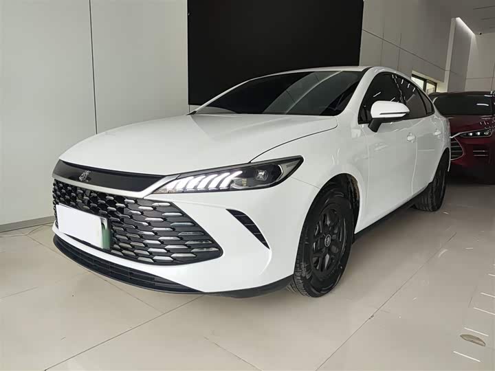 Фото 1 - BYD Qin Plus