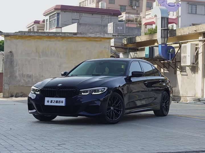 Фото 1 - BMW 3 Series